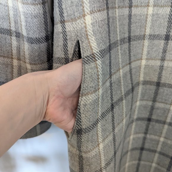 Aritzia Babaton Plaid Cormac Coat, Wool, Size S - Picture 7 of 10